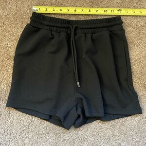 medium black womens shorts